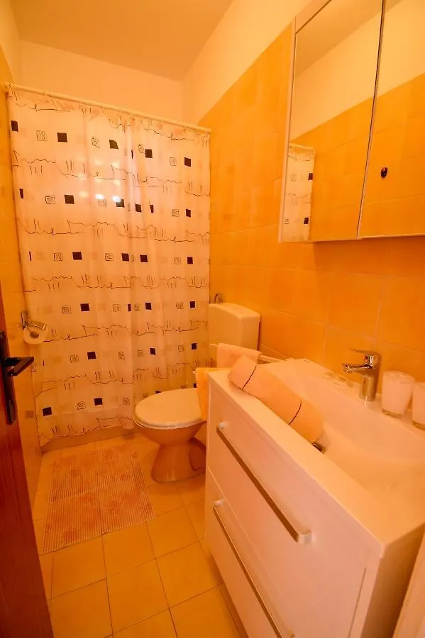 Apartmani Jasmina Supetarska Draga Apartment