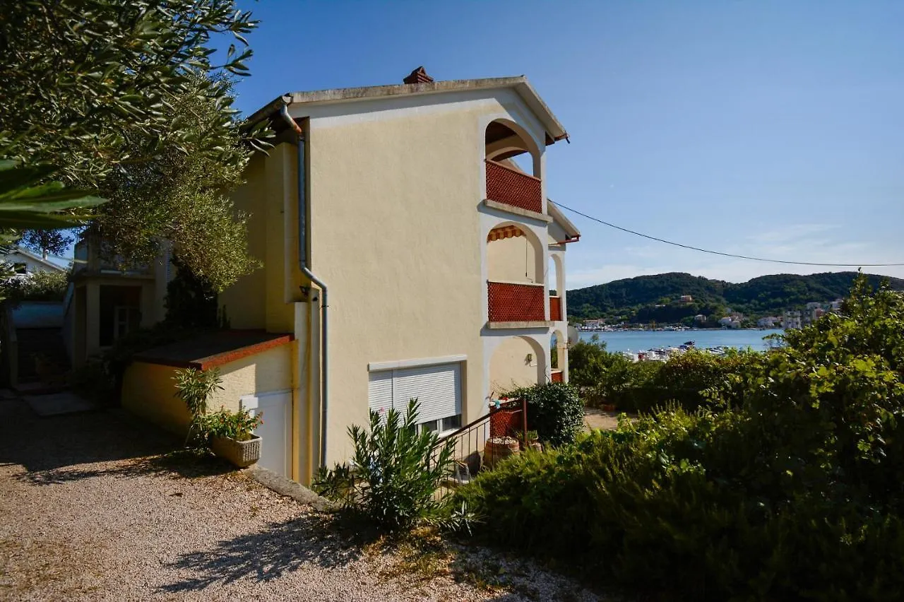 Apartment Apartmani Jasmina Supetarska Draga